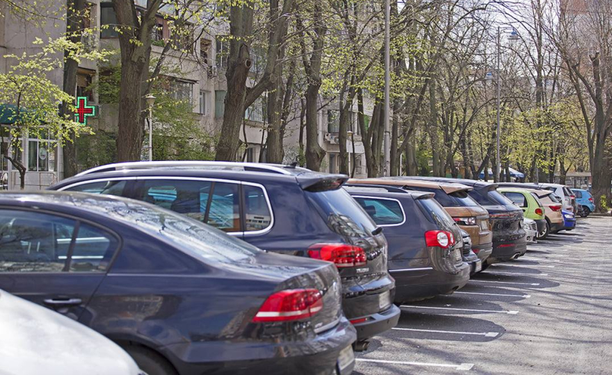 O nouă sesiune de rezervare a locurilor de parcare de reședință