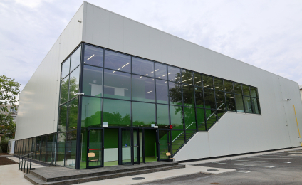 Șapte săli de sport moderne la școlile din Galați