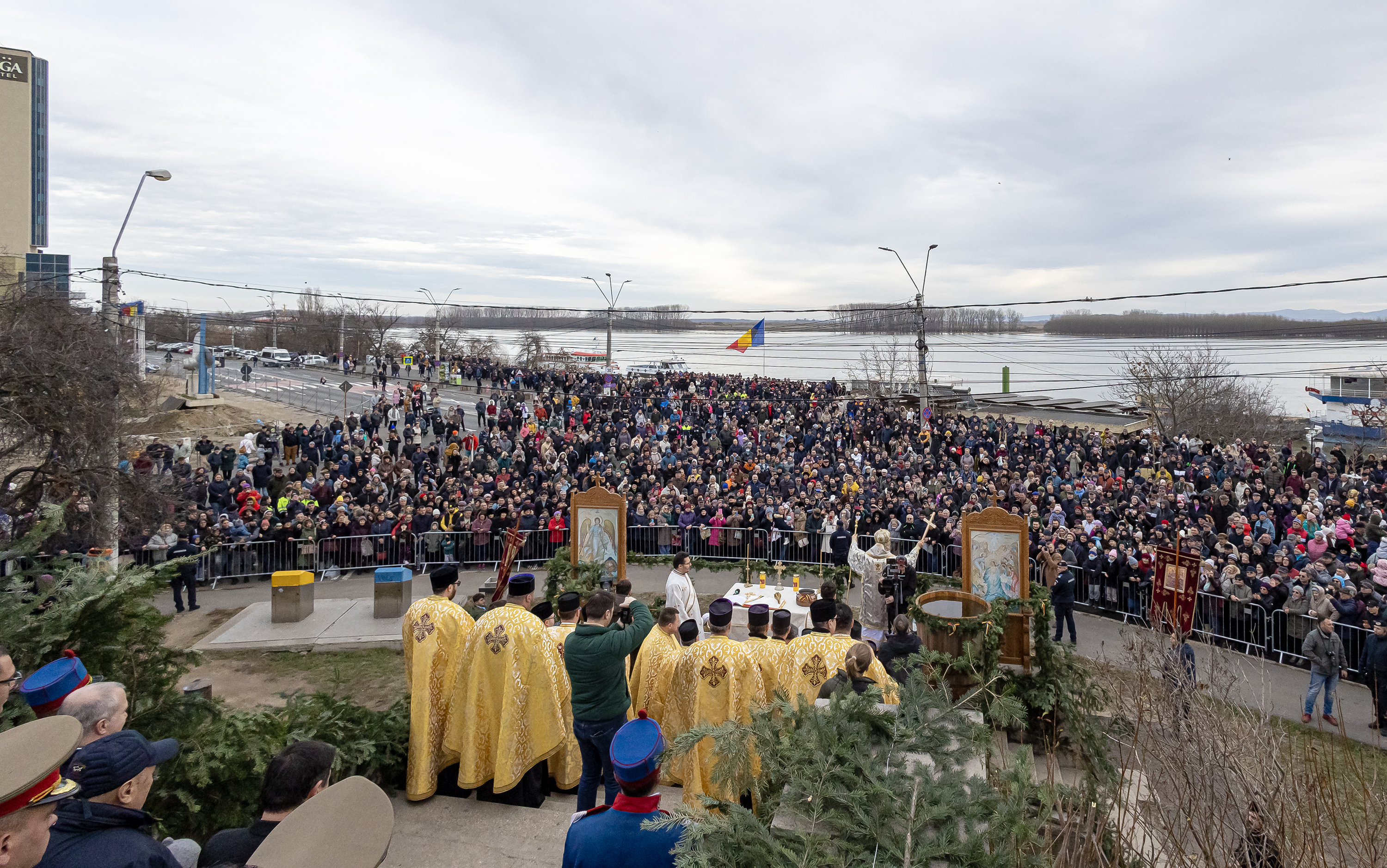 Trafic restricționat pe Faleză